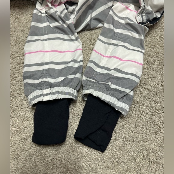 Traverse Stripe Hustle Jacket - Picture 9 of 11